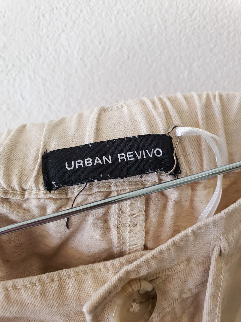 Urban Revivo Shorts XS