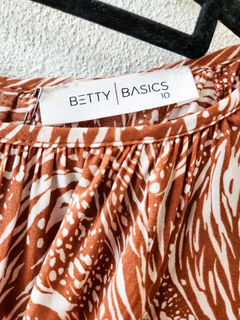 Betty Basics Dress S