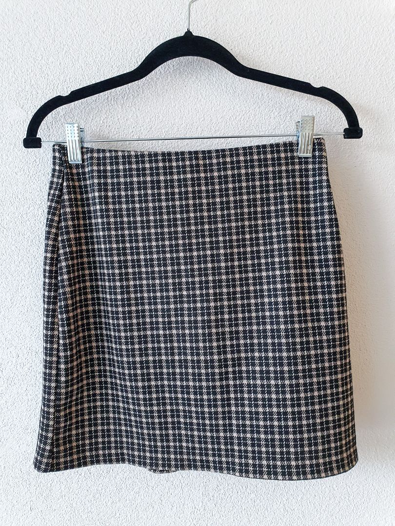 H&M DIVIDED Skirt S