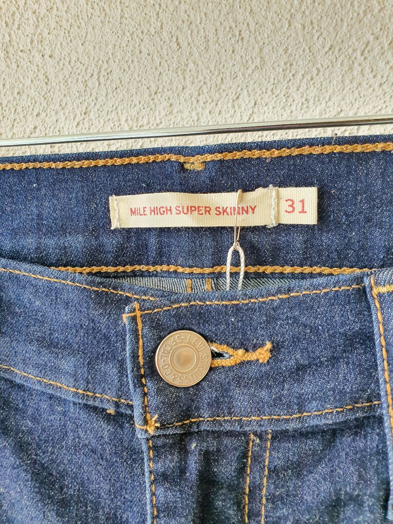 Levi's Jeans M
