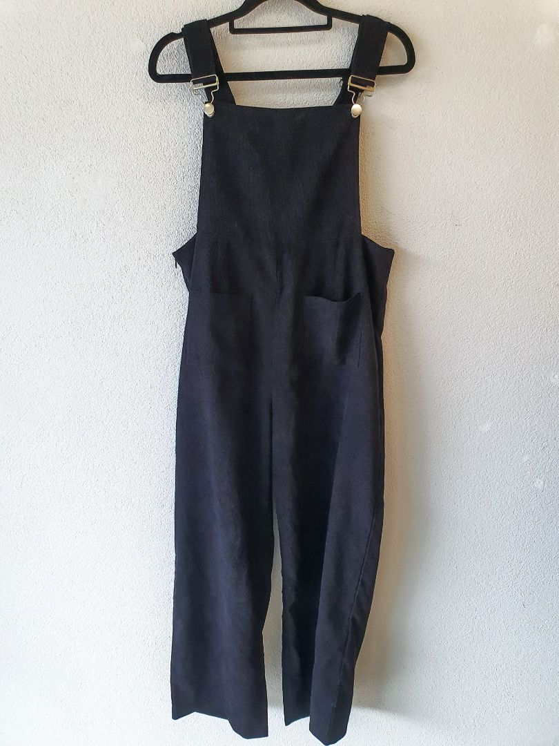 Jumpsuit M