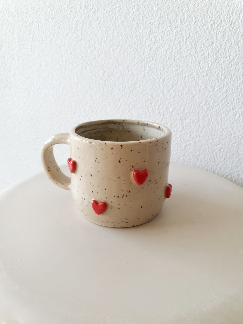 KR Ceramics Heart Mug