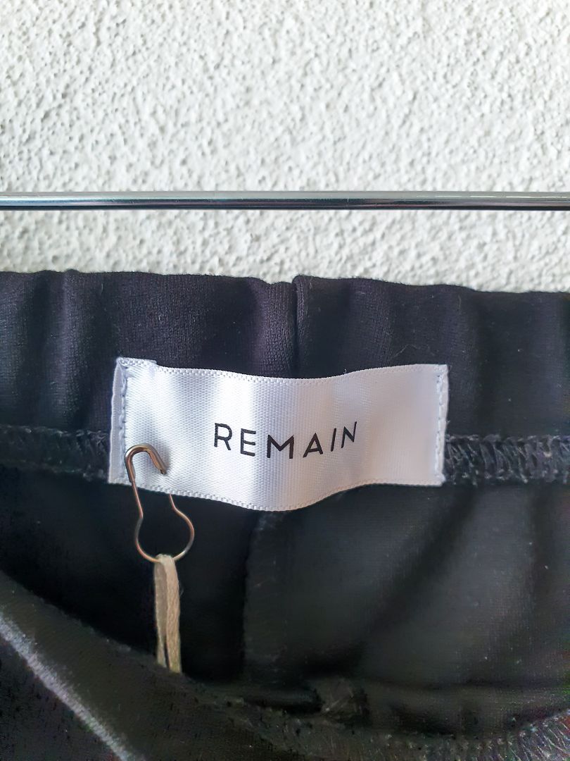 Remain Pants XS