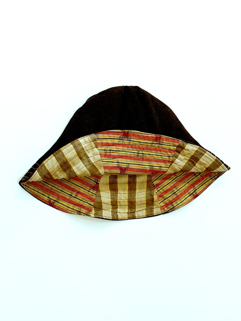 Sly & Co Tulip Bucket Hat Black