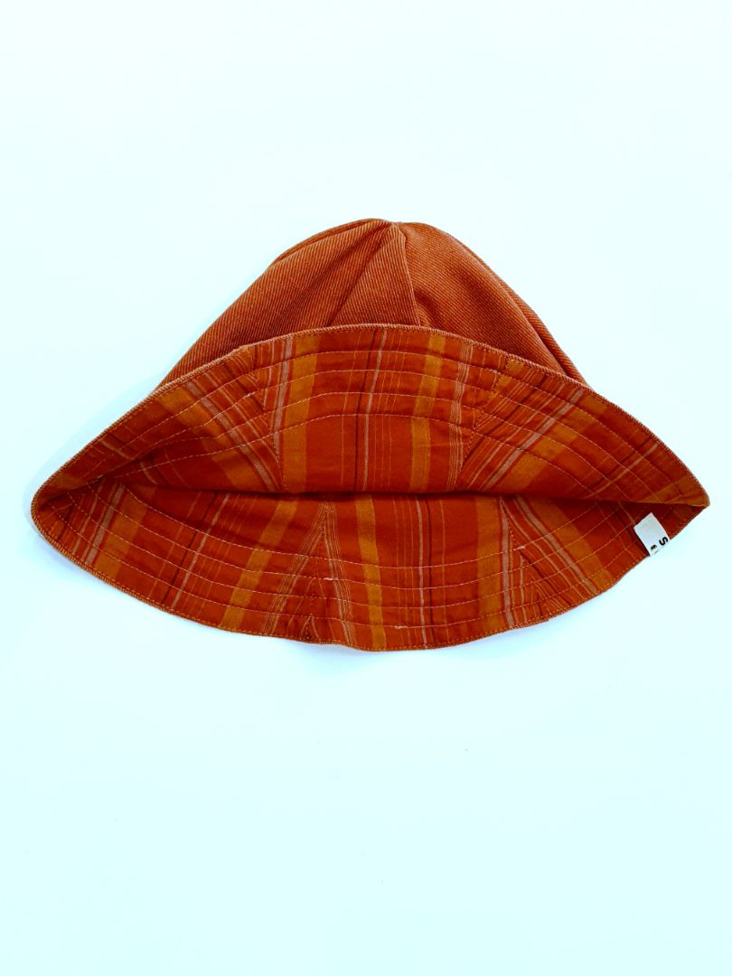 Sly & Co Tulip Bucket Hat Brick