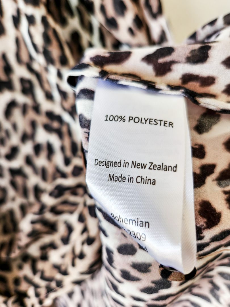 Among The Brave Top XS