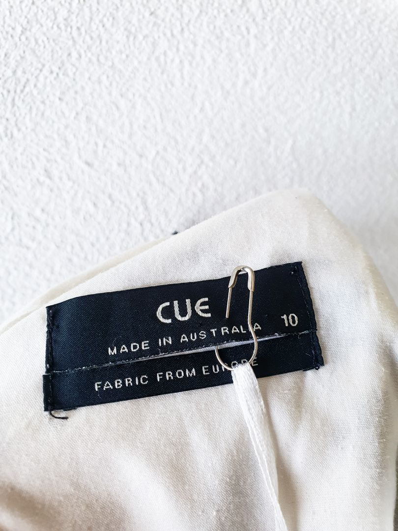 Cue Dress S