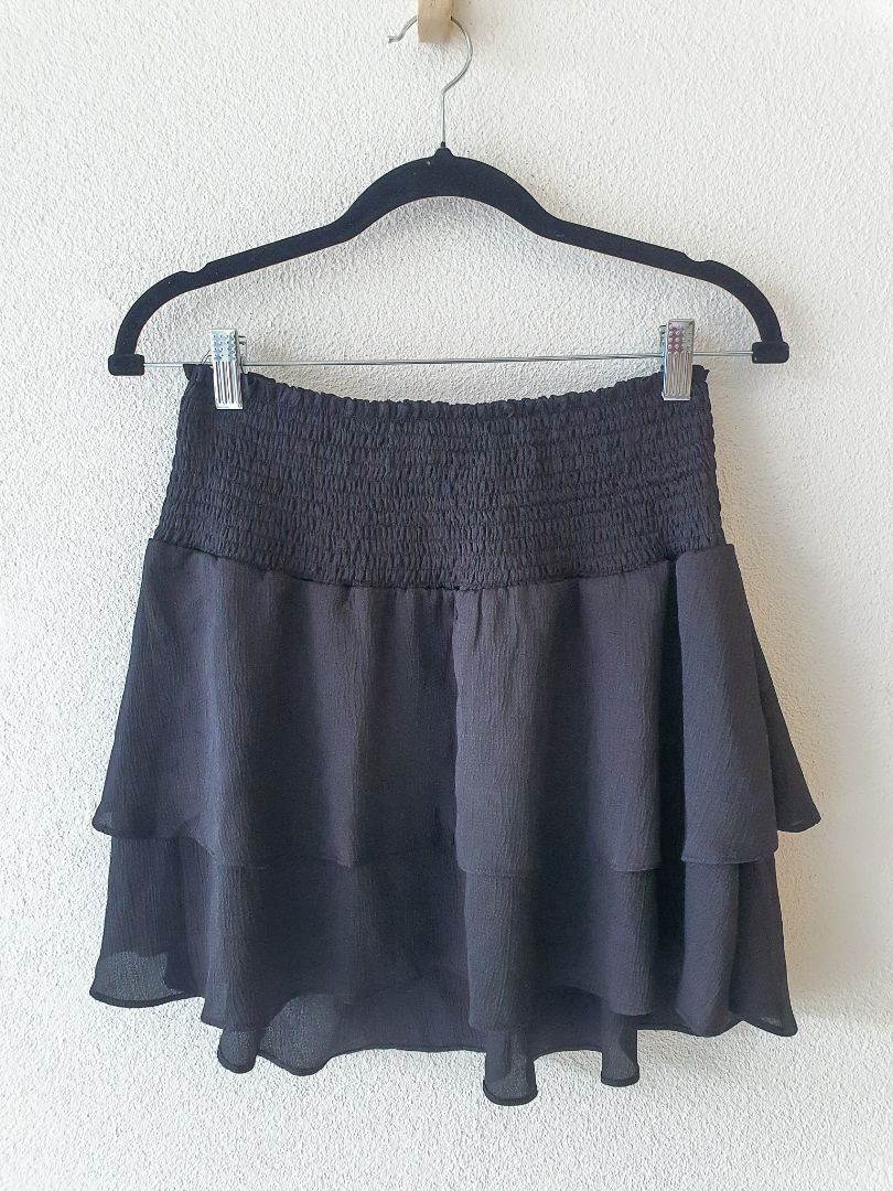 Pia Boutique Skirt M