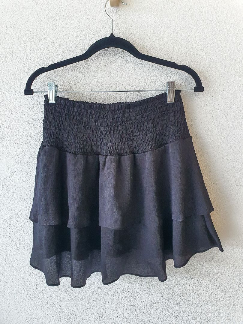 Pia Boutique Skirt M