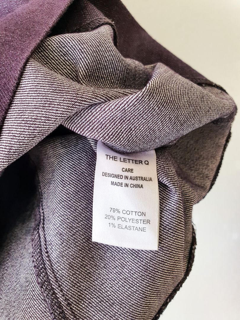 The Letter Q Skirt S