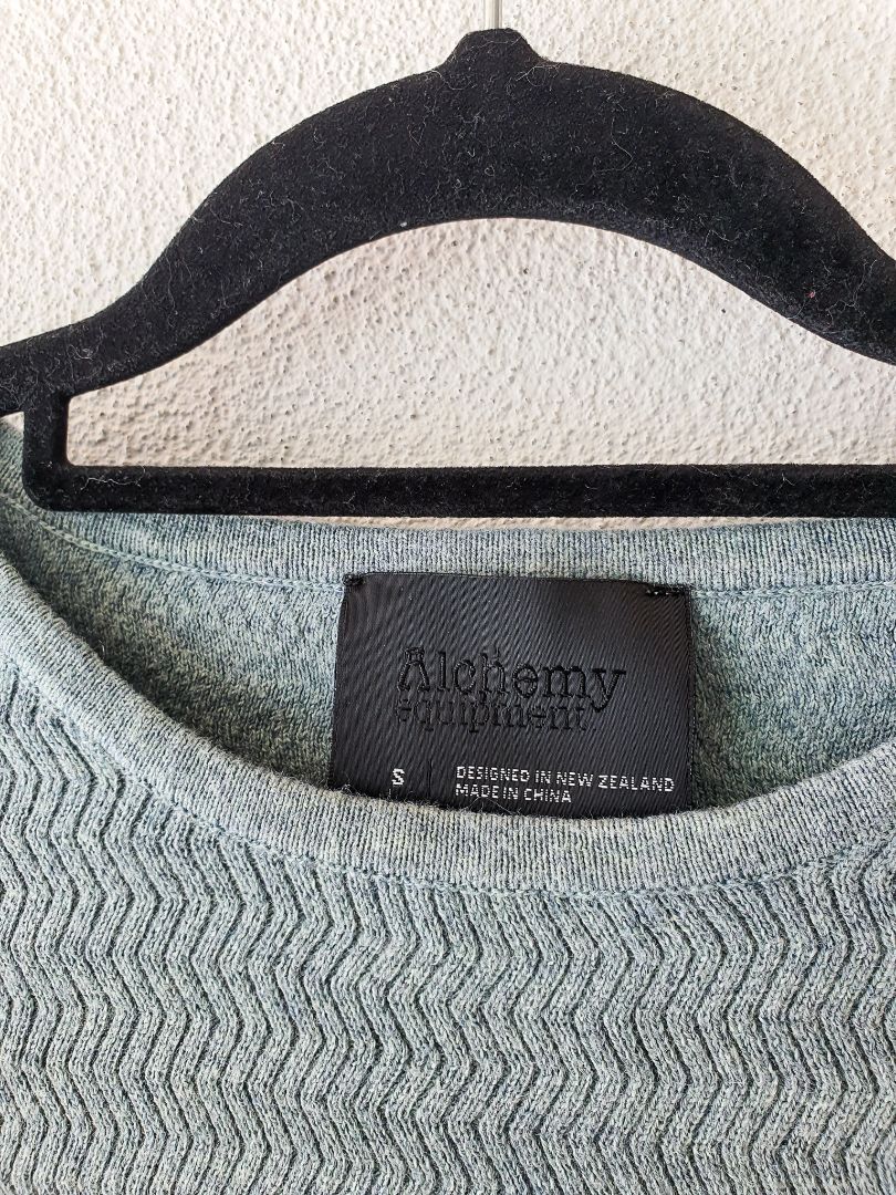 Alchemy Equipment top S