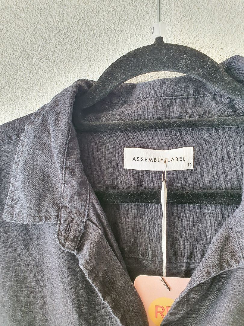 Assembly Label Dress M