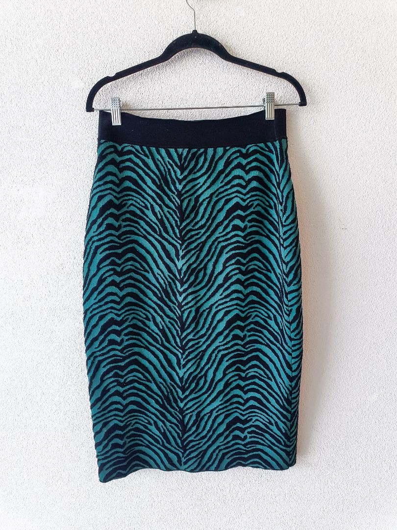 Veronika Maine Skirt S