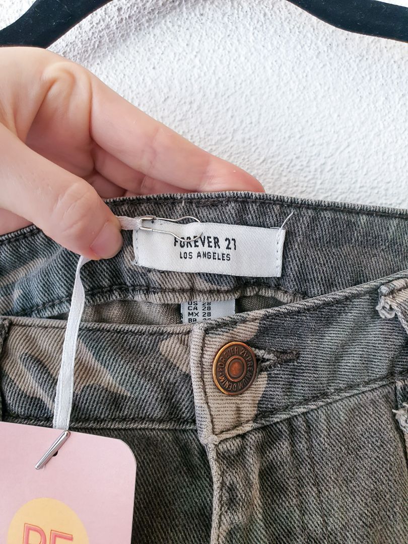 Forever 21 Shorts XS / S