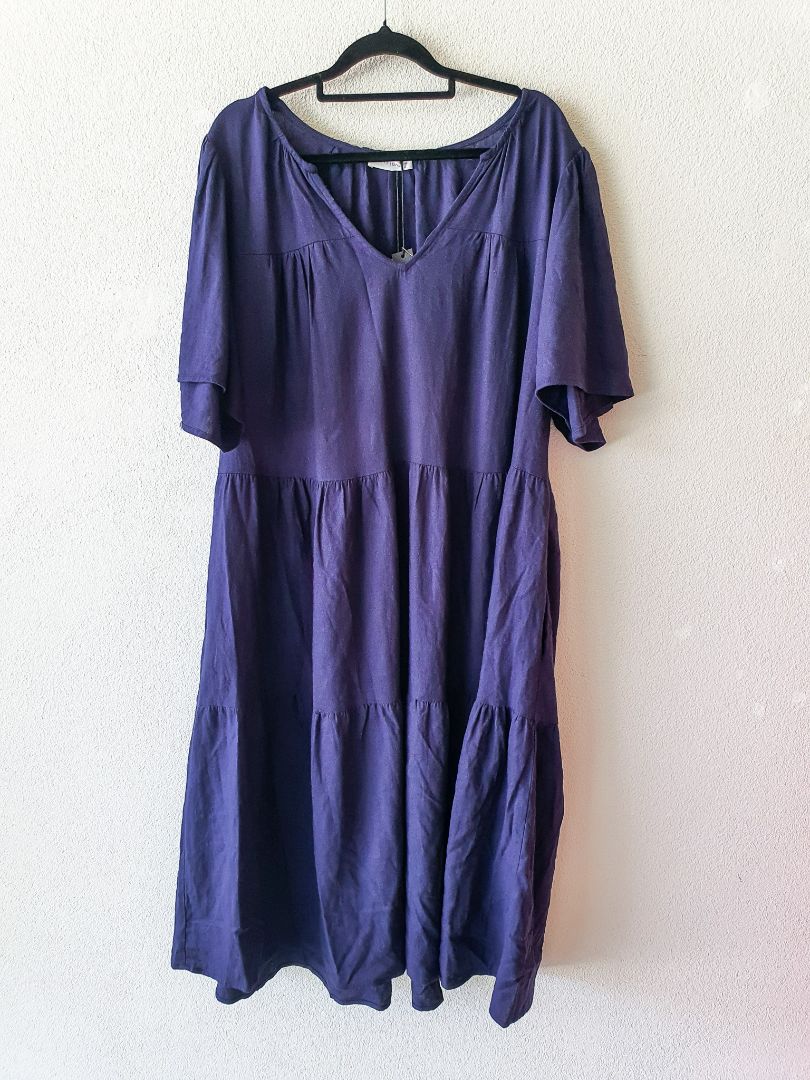 Betty Basics Dress M