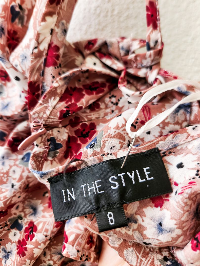 In the style Dress S