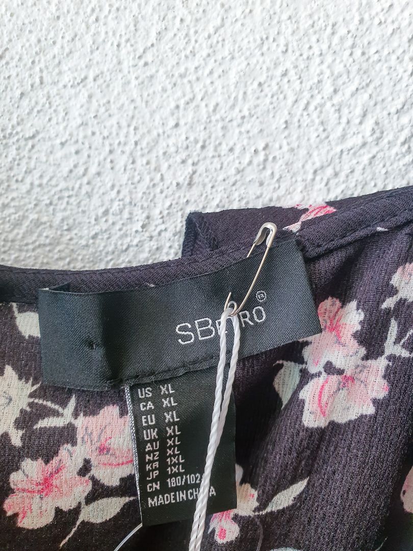 S Betro Dress XL