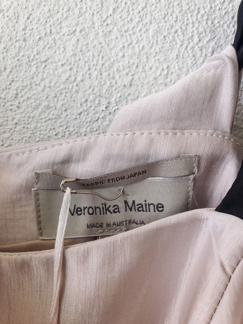 Veronika Maine Dress S