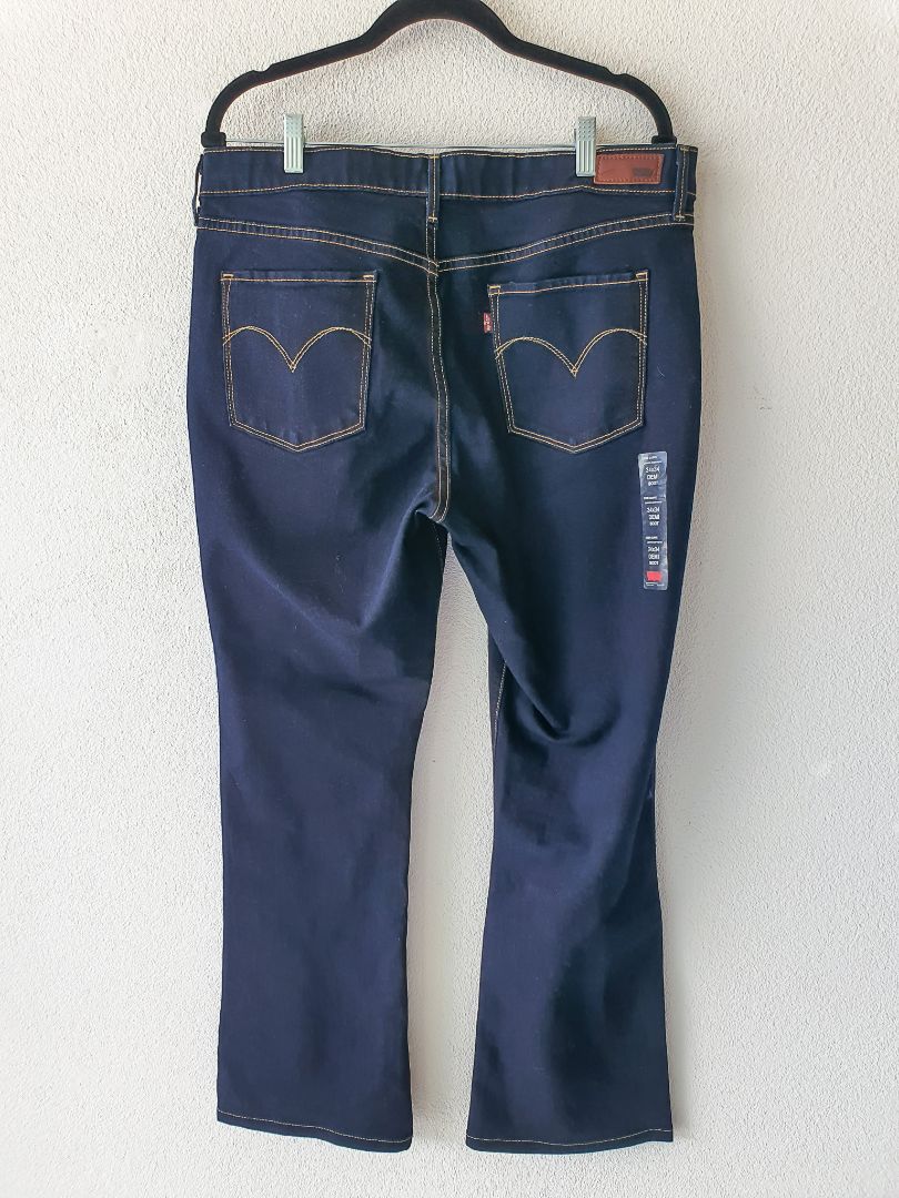 Levis Jeans XL