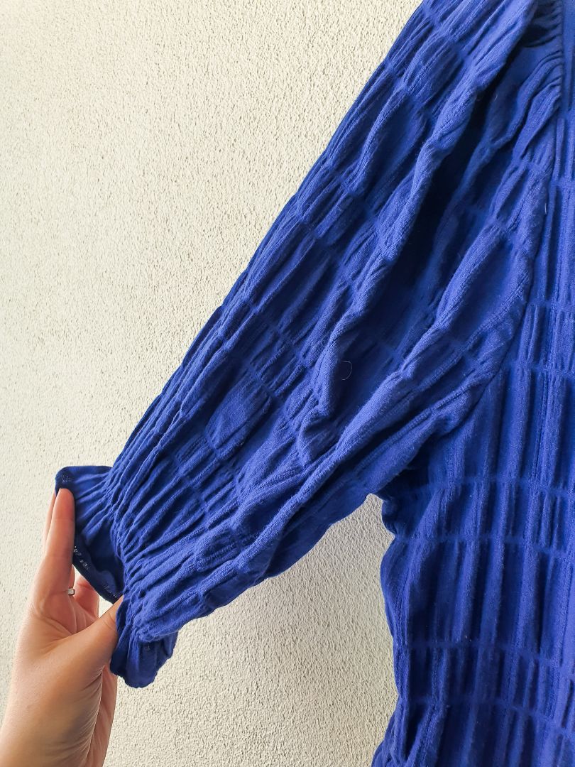 Among The Brave Dress M