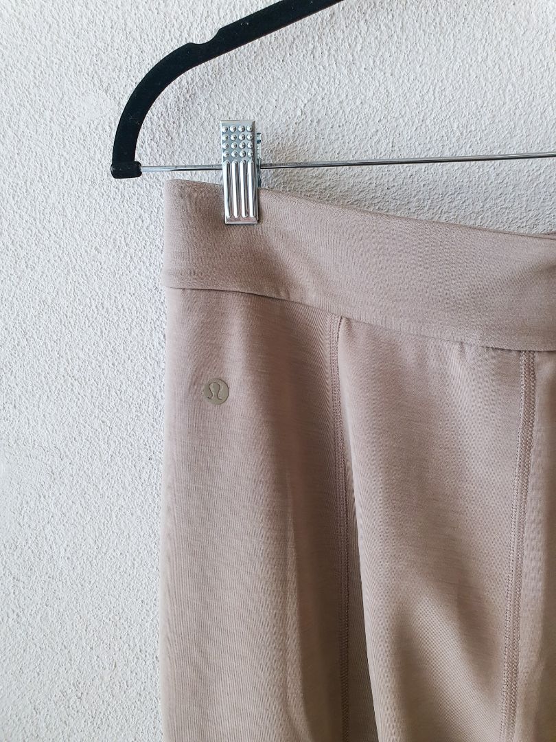 Lululemon Pants US6