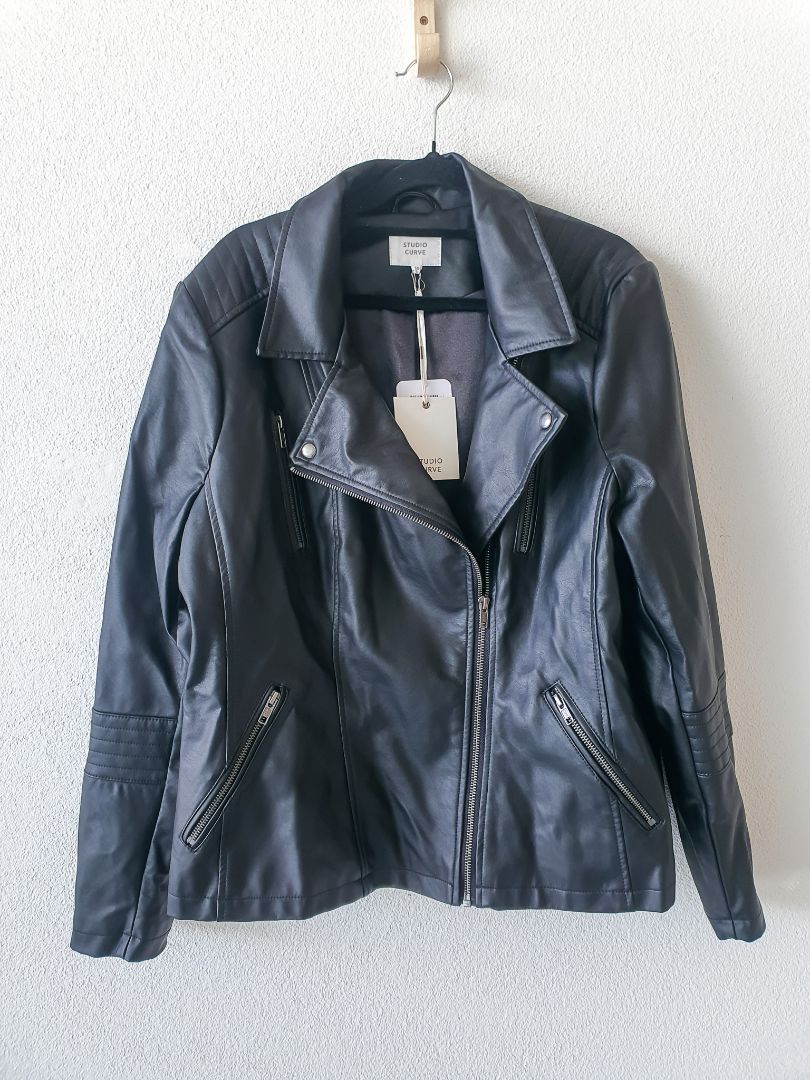 Studio Curve Jacket XL