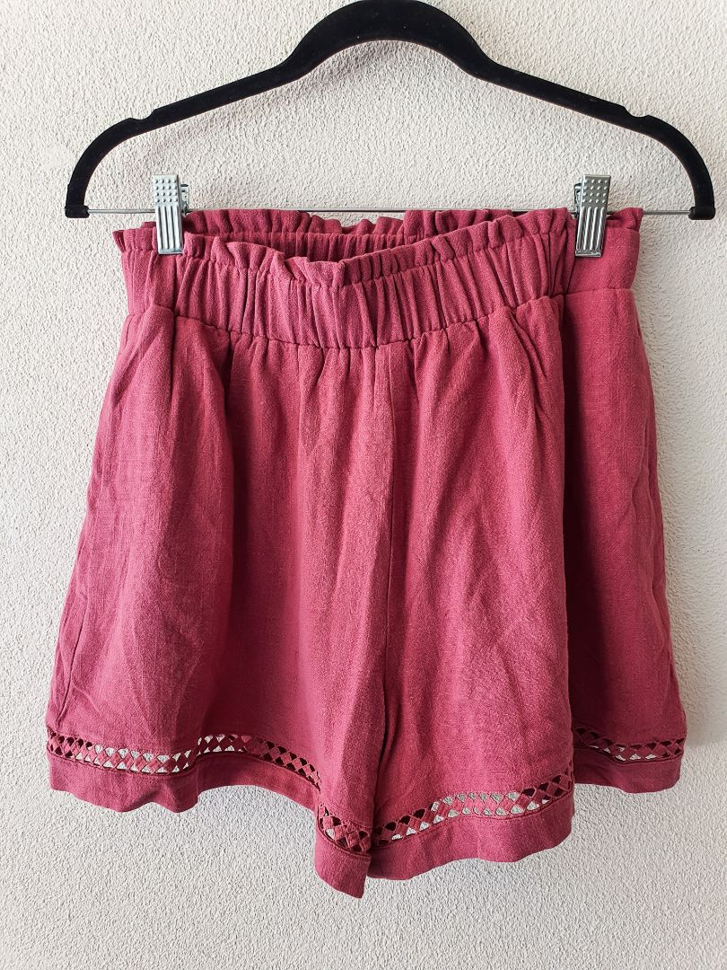 Lost in Lunar Shorts M