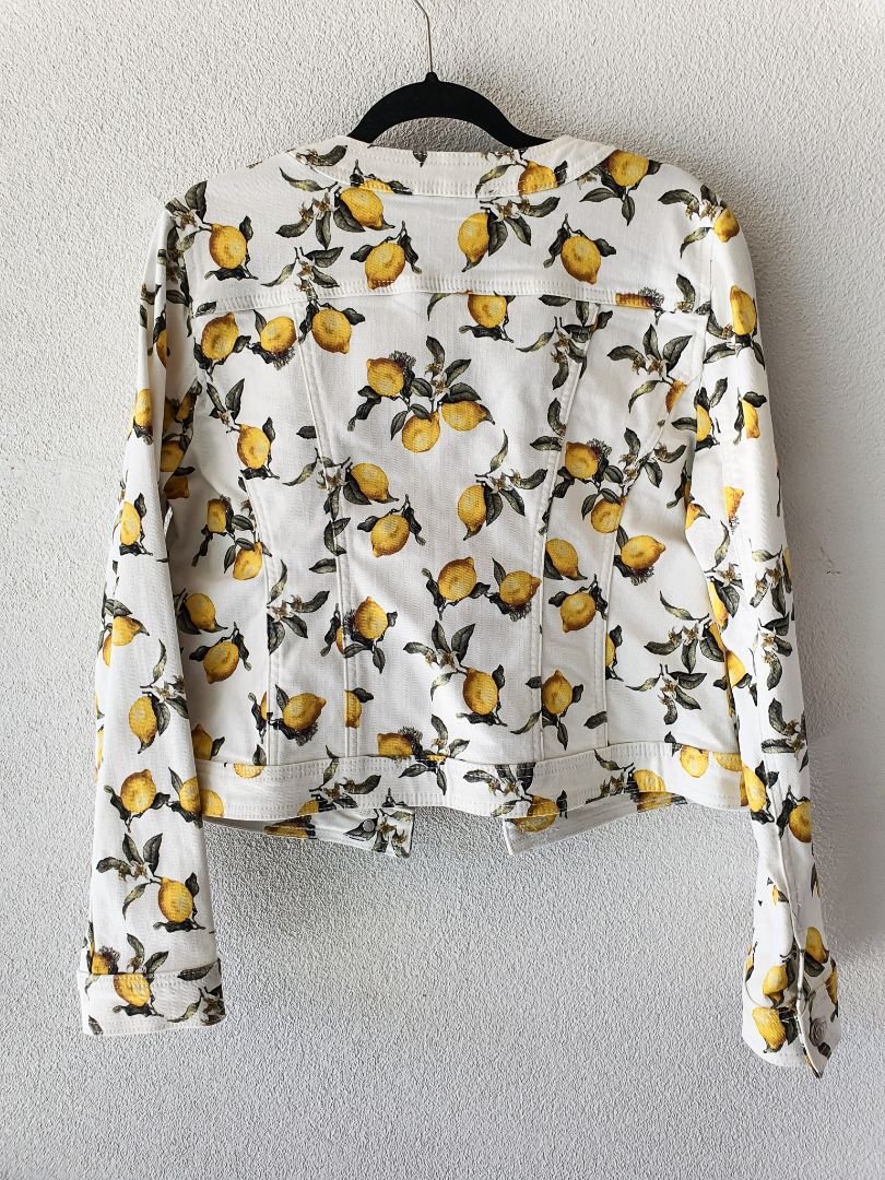 White House Black Jacket S