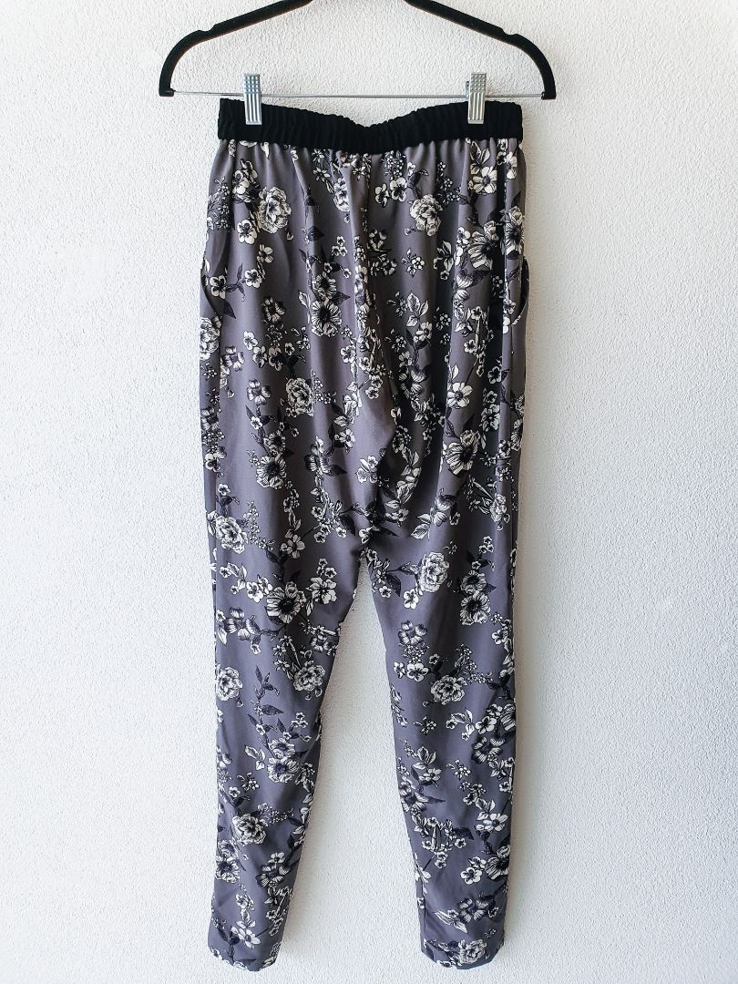 Closet Pants XS