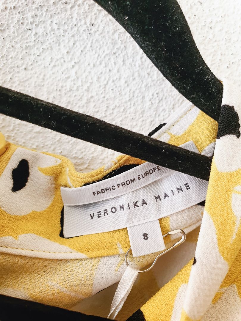 Veronika Maine Top XS