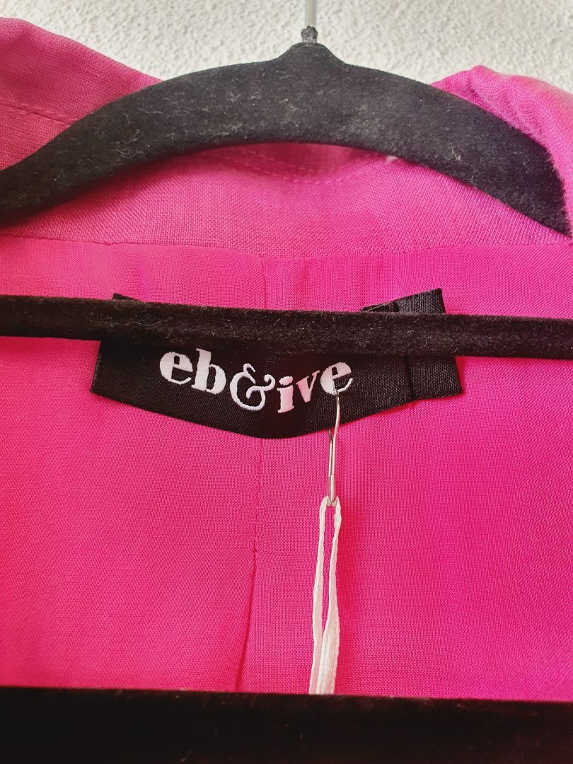 Ebovie Jacket L
