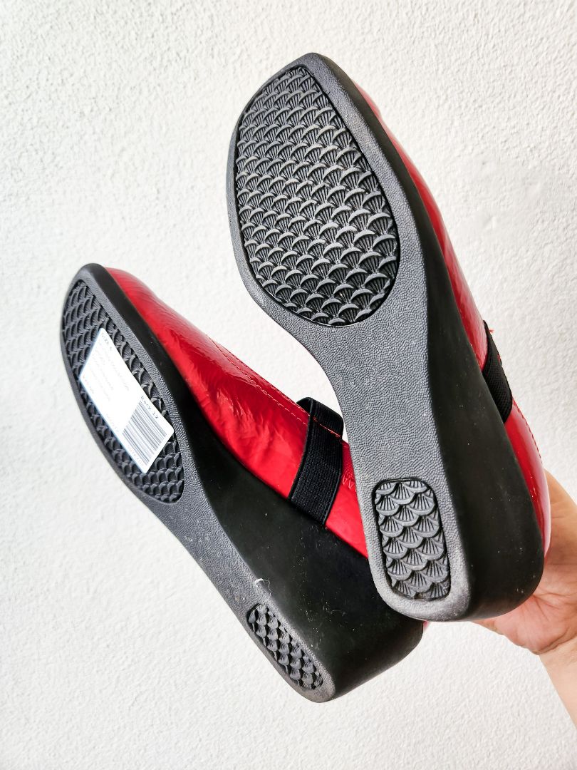 Sauteed Collection Shoes 6