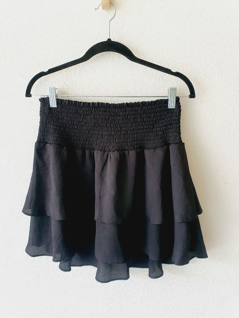 Pia Boutique Skirt M