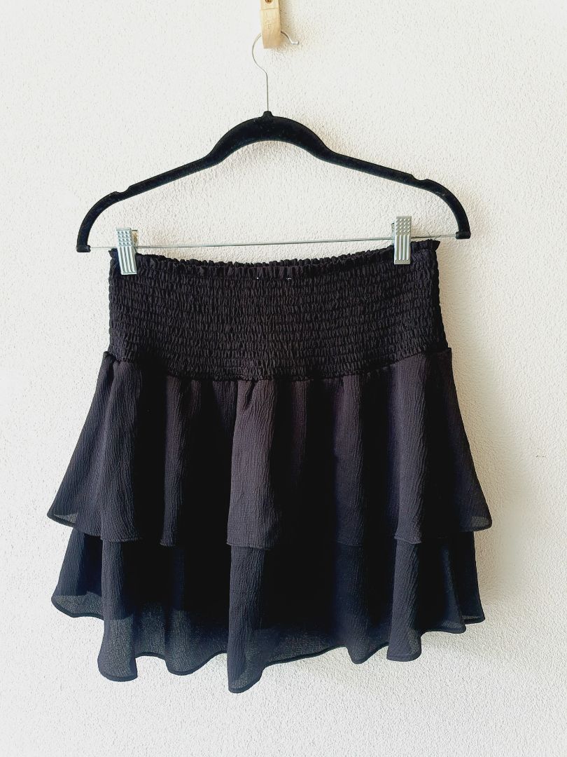 Pia Boutique Skirt M