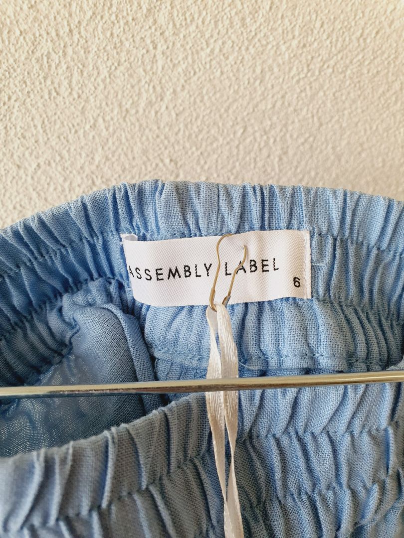 Assembly lable Pants XS