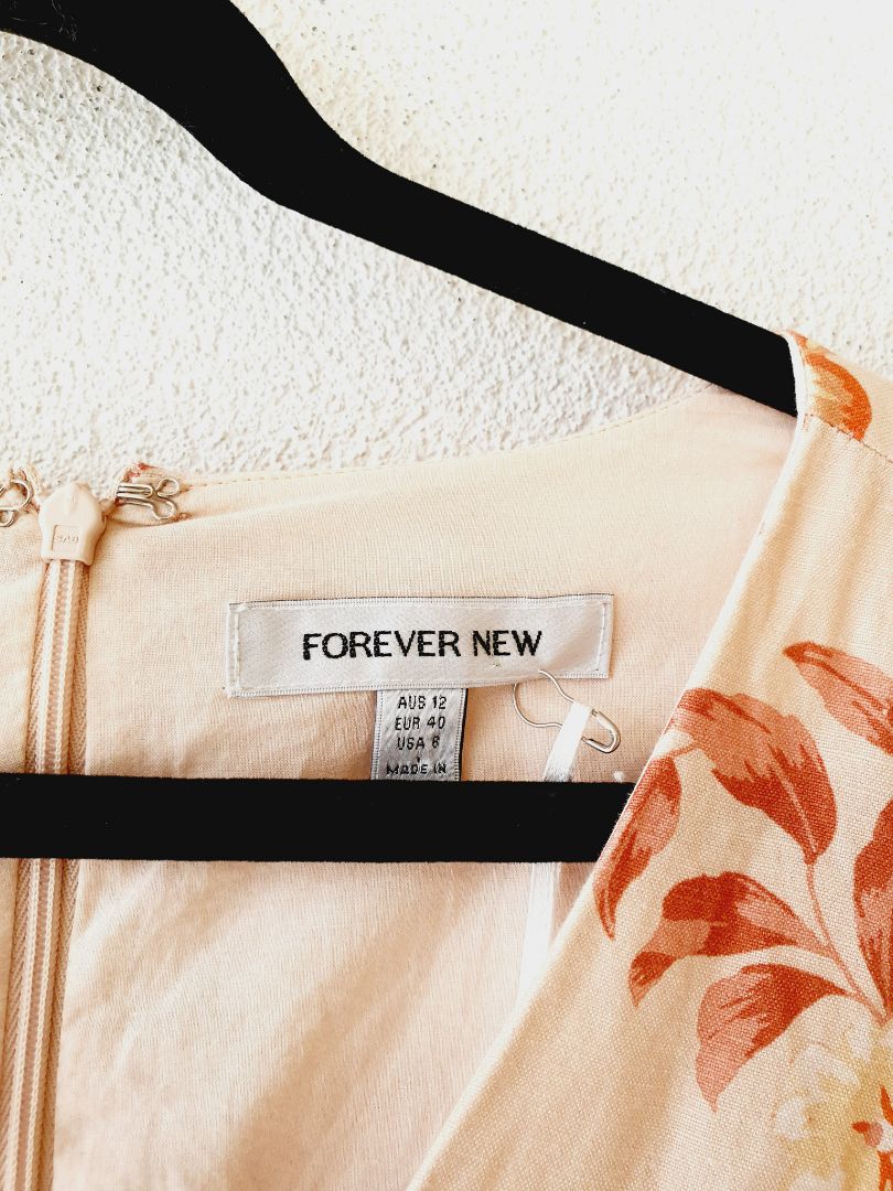 Forever New Dress M