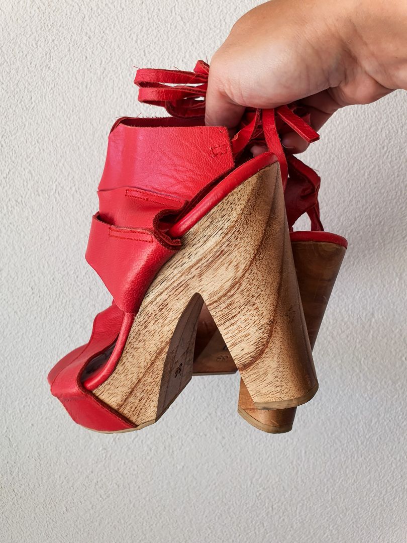 Moochi Footwear EUR39