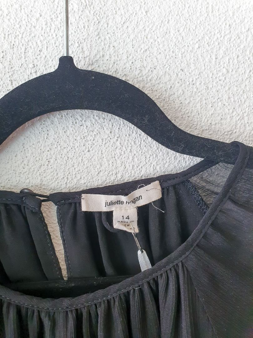 Juliette Hogan Top L