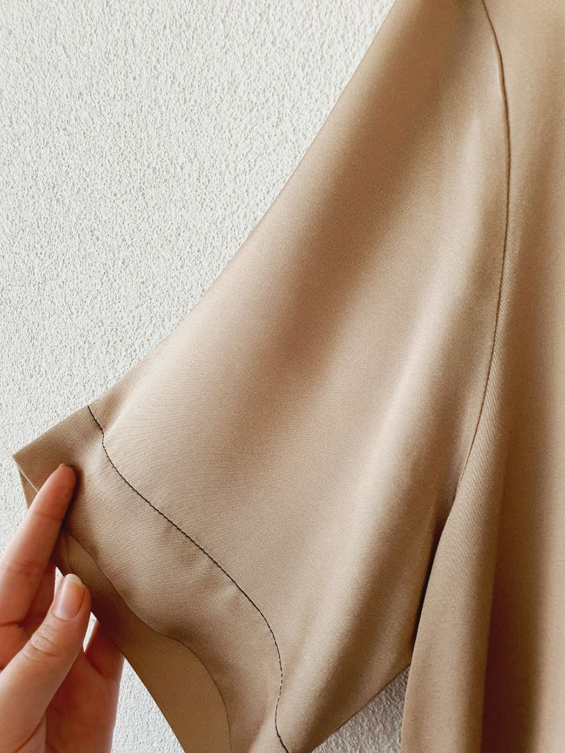 Second Female Dress M