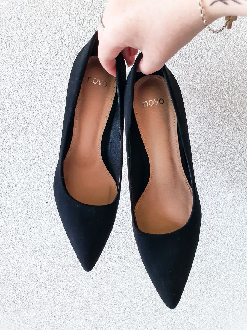 Novo Shoes 10