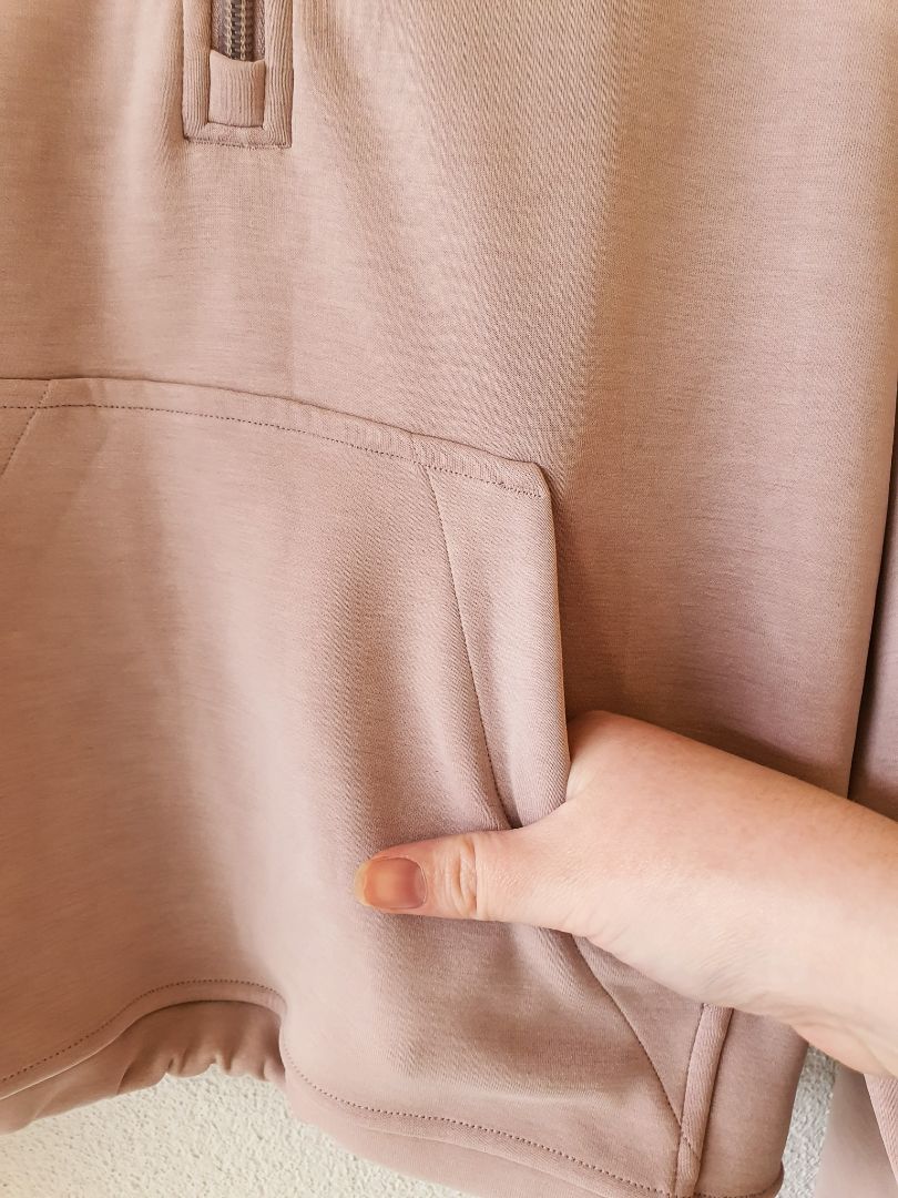 Lululemon Jacket US4