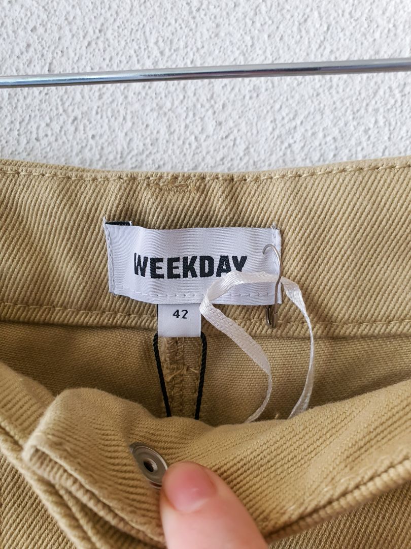 Weekday pants XL