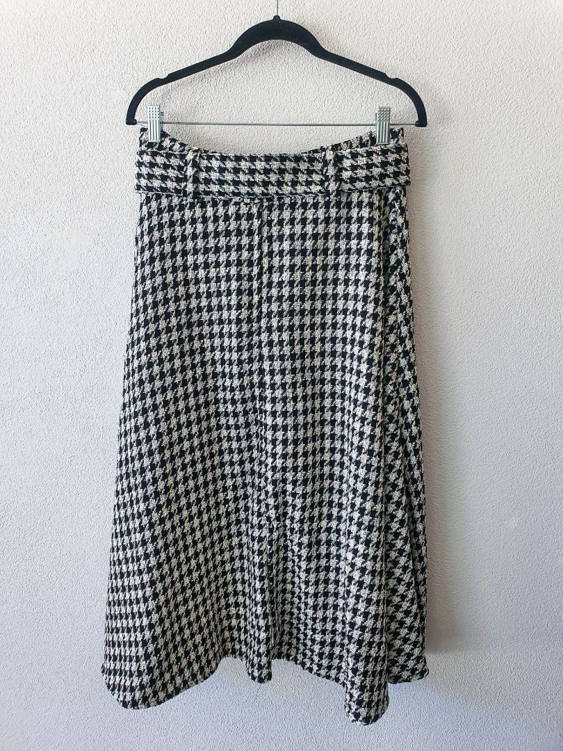 H&M Skirt L