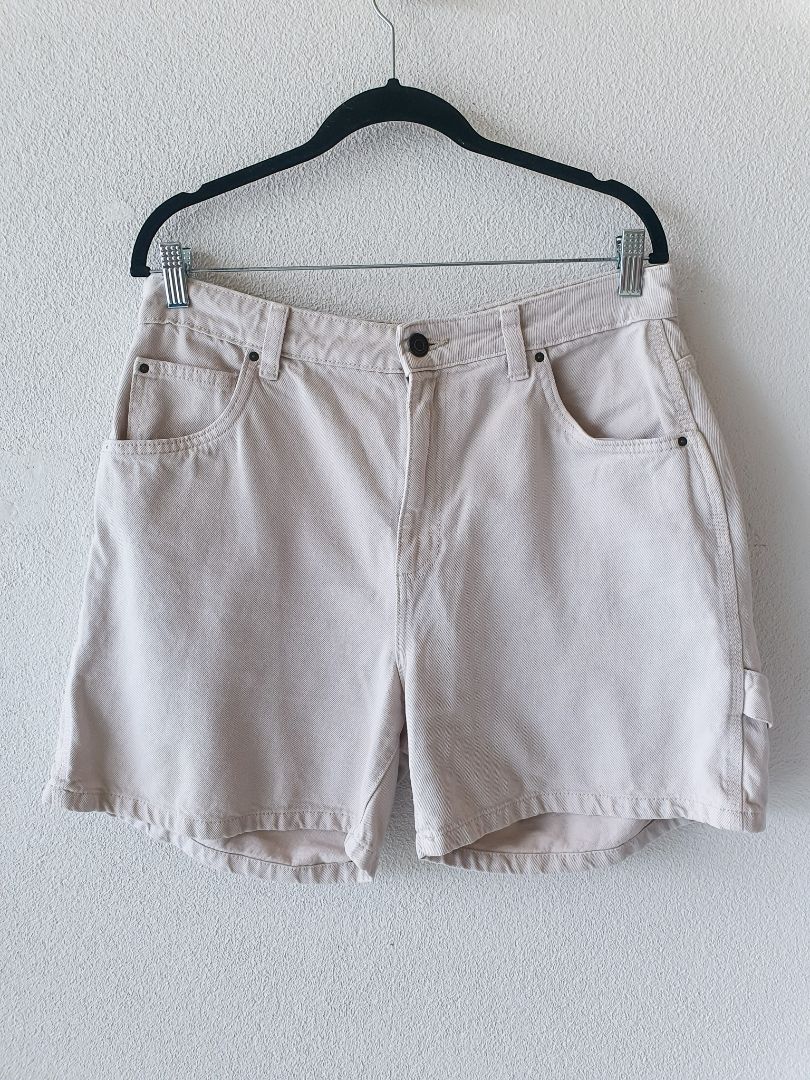 Cotton On Shorts L