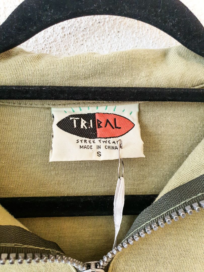 TRIBAL Streetwear Top S
