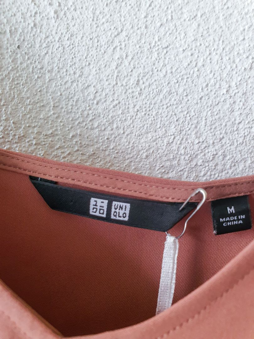 UNIQLO Top M