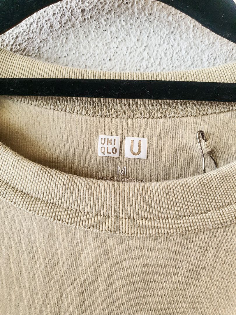 Uniqlo Top M