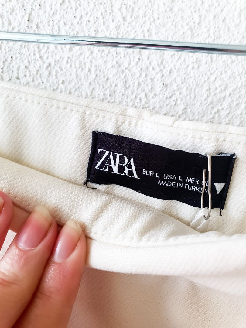 Zara Shorts L