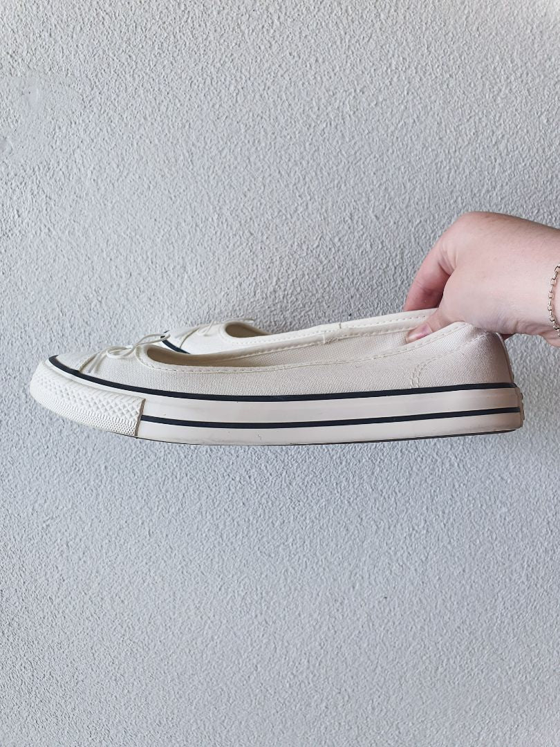 Converse Shoes EUR38