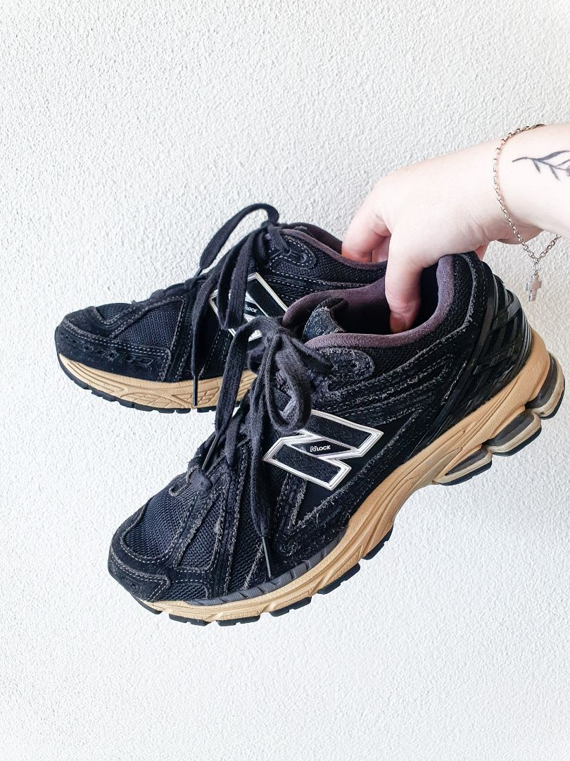 New Balance Shoes EU 39